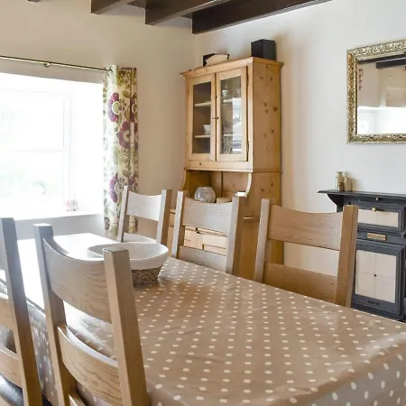 Holiday home Brookside Low Eskcleth